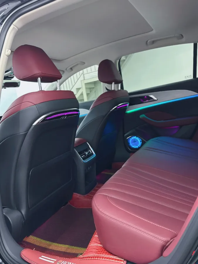 2024 HongQi H5 1.5T 169HP L4 7DCT,autocango,china used car exporter,china ev exporter,chinese used car exporter,chinese used ev exporter