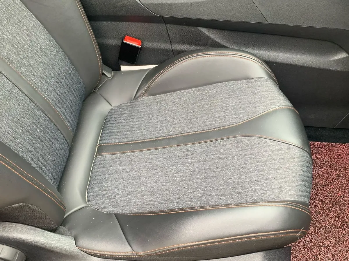 2019 Peugeot 5008 1.6T 167HP L4 6AT,autocango,china used car exporter,china ev exporter,chinese used car exporter,chinese used ev exporter