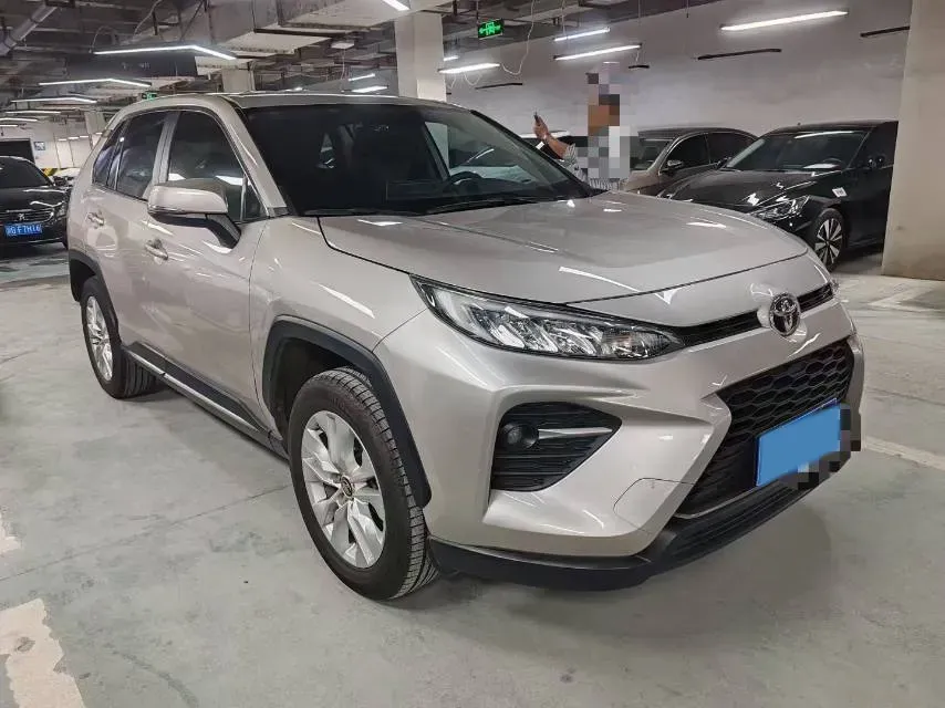 2022 Toyota Wildlander 2.0L 171HP L4 CVT,autocango,china used car exporter,china ev exporter,chinese used car exporter,chinese used ev exporter