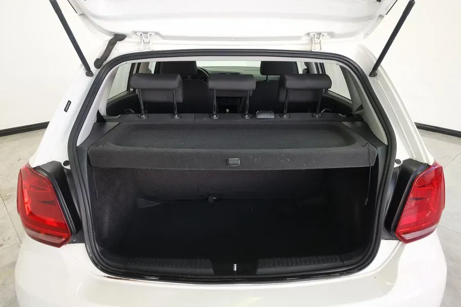 2016 Volkswagen Polo 1.4L 90HP L4 6AT,autocango,china used car exporter,china ev exporter,chinese used car exporter,chinese used ev exporter