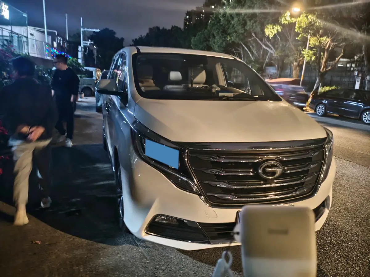 2018 GAC Trumpchi M8 2.0T 201HP L4 6AT,autocango,china used car exporter,china ev exporter,chinese used car exporter,chinese used ev exporter