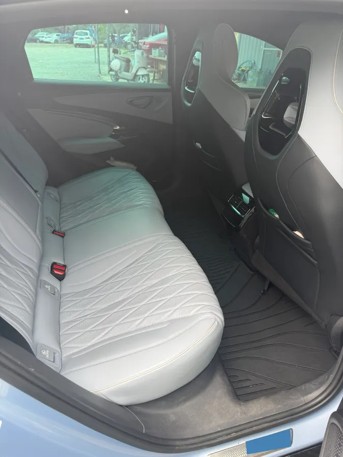 2022 MAXUS DaJia 5 BEV 70KWH,autocango,china used car exporter,china ev exporter,chinese used car exporter,chinese used ev exporter