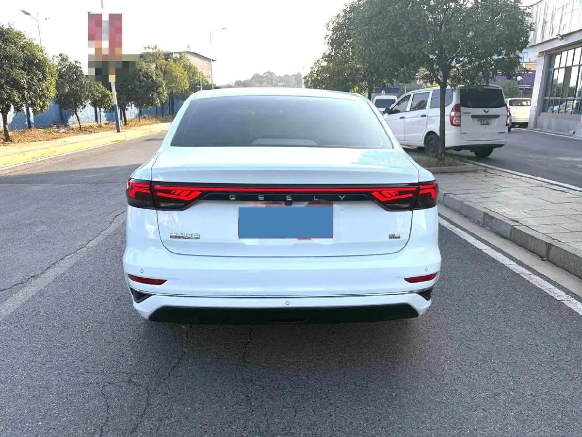 2022 Geely Emgrand 1.5L 114HP L4 CVT,autocango,china used car exporter,china ev exporter,chinese used car exporter,chinese used ev exporter