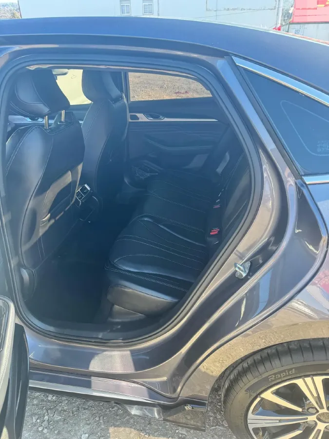 2025 Geely Preface 1.5T 181HP L4 7DCT,autocango,china used car exporter,china ev exporter,chinese used car exporter,chinese used ev exporter