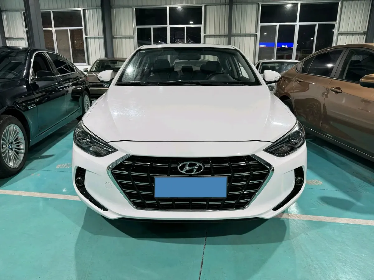 2019 Hyundai Elantra 1.5L 115HP L4 CVT,autocango,china used car exporter,china ev exporter,chinese used car exporter,chinese used ev exporter