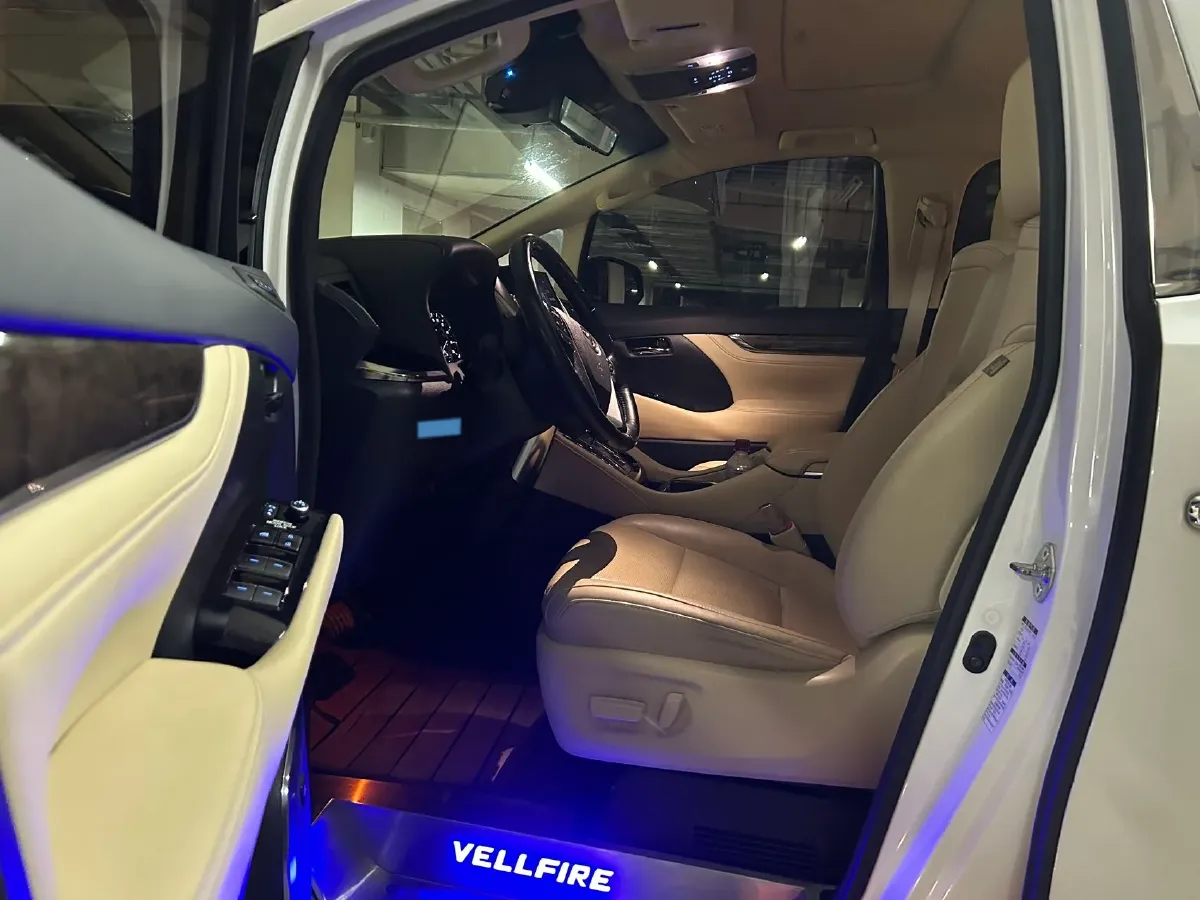 2021 Toyota Vellfire 2.5L 117HP L4 E-CVT Hybrid,autocango,china used car exporter,china ev exporter,chinese used car exporter,chinese used ev exporter