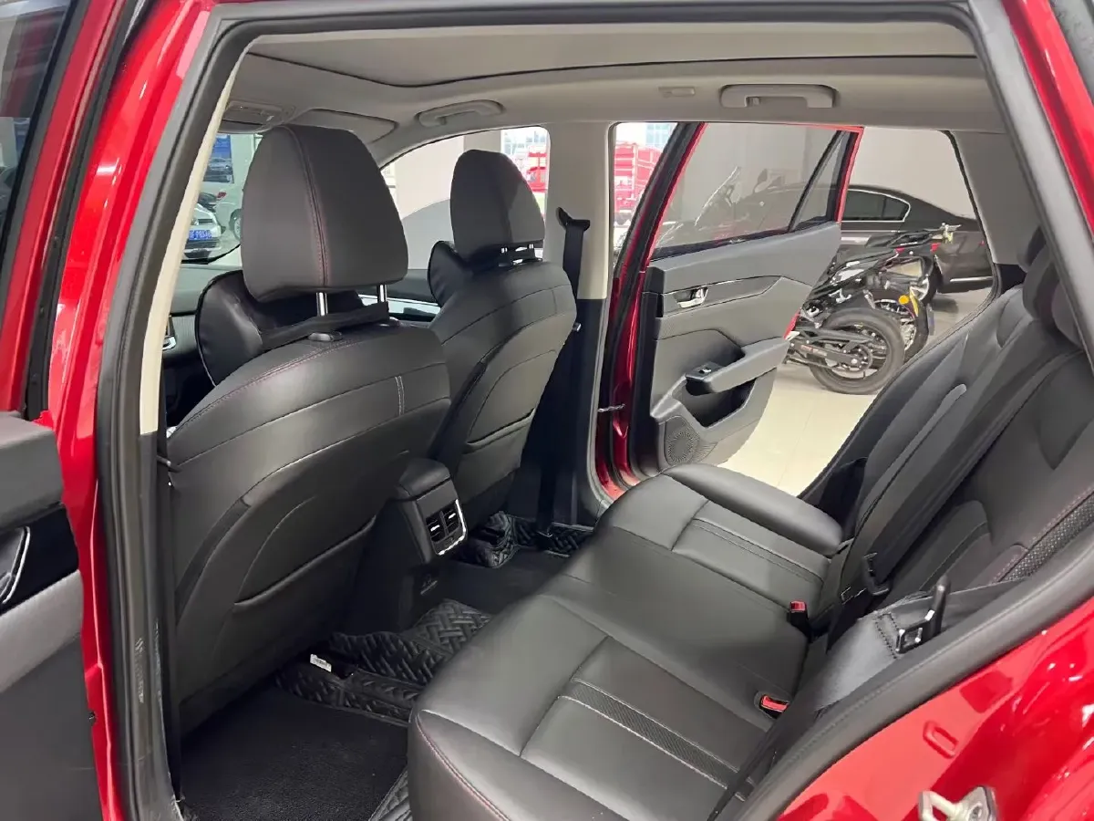 2020 DongFeng Aeolus YiXuan GS 1.5T 150HP L4 6DCT,autocango,china used car exporter,china ev exporter,chinese used car exporter,chinese used ev exporter