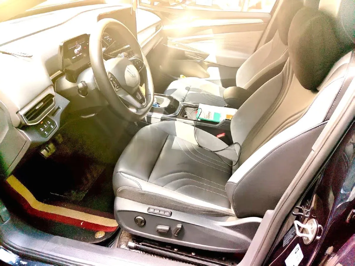 2022 Neta S Range Extended 231HP REEV 43.51KWH,autocango,china used car exporter,china ev exporter,chinese used car exporter,chinese used ev exporter