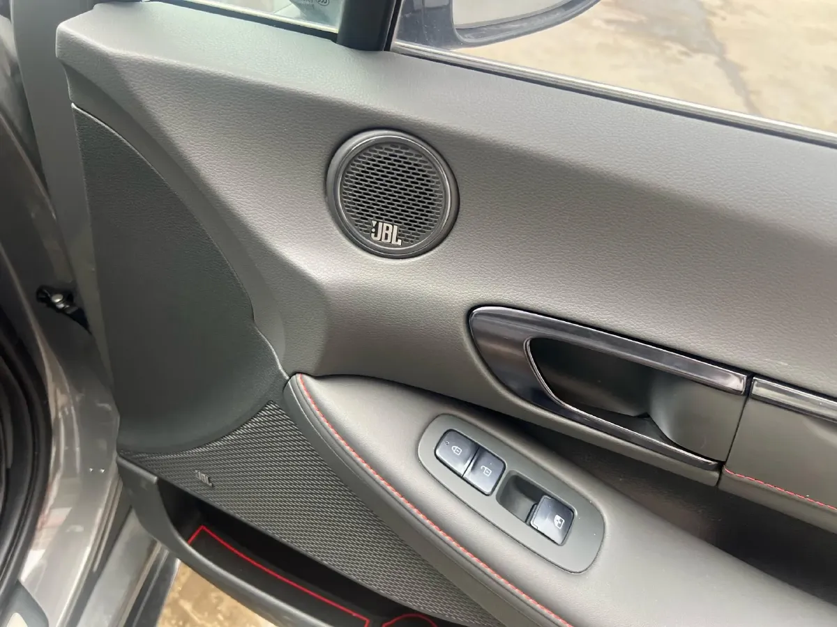 2020 Hyundai Sonata 2.0T 240HP L4 8AT,autocango,china used car exporter,china ev exporter,chinese used car exporter,chinese used ev exporter