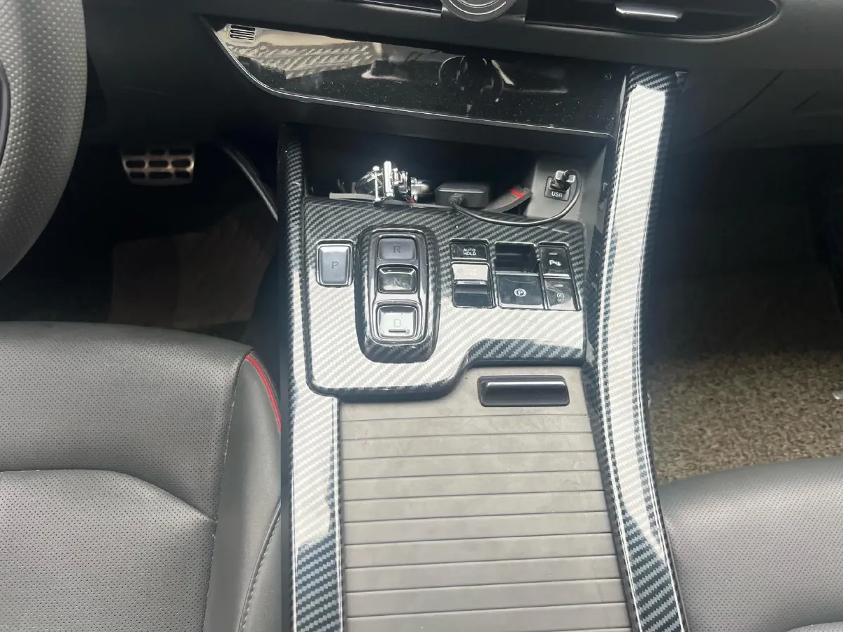 2020 Hyundai Sonata 2.0T 240HP L4 8AT,autocango,china used car exporter,china ev exporter,chinese used car exporter,chinese used ev exporter