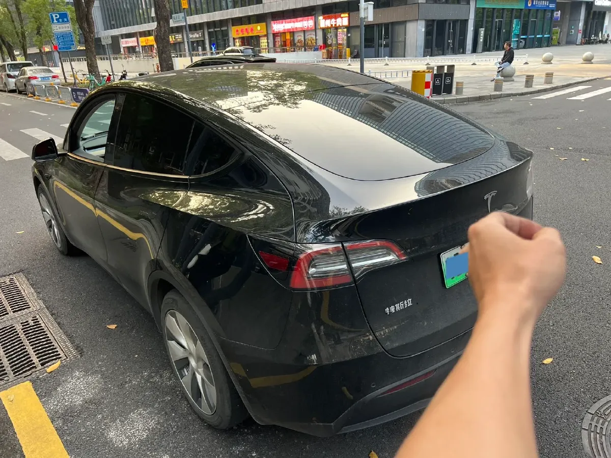 2021 Tesla Model Y BEV 60KWH,autocango,china used car exporter,china ev exporter,chinese used car exporter,chinese used ev exporter