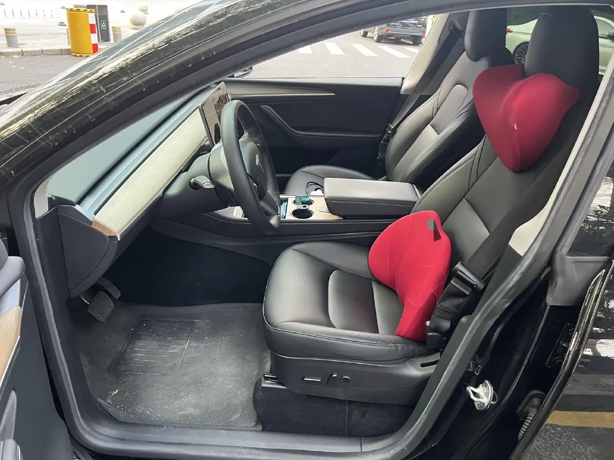 2021 Tesla Model Y BEV 60KWH,autocango,china used car exporter,china ev exporter,chinese used car exporter,chinese used ev exporter