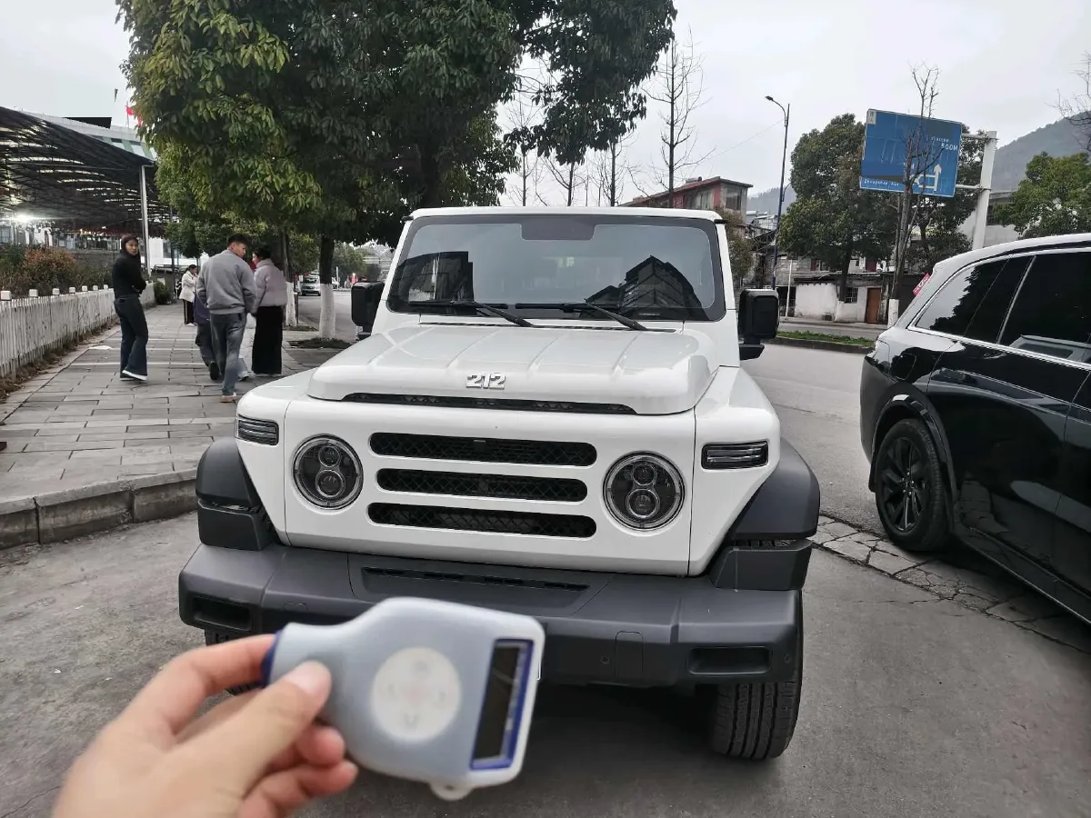 2024 212 212 T01 2.0T 252HP L4 8AT,autocango,china used car exporter,china ev exporter,chinese used car exporter,chinese used ev exporter