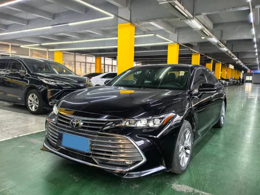 2021 Toyota Avalon 2.5L 209HP L4 8AT,autocango,china used car exporter,china ev exporter,chinese used car exporter,chinese used ev exporter