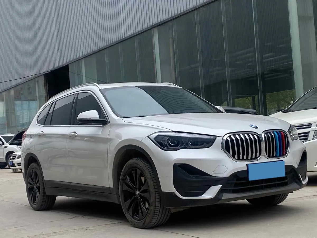 2021 BMW X1 1.5T 140HP L3 7DCT,autocango,china used car exporter,china ev exporter,chinese used car exporter,chinese used ev exporter