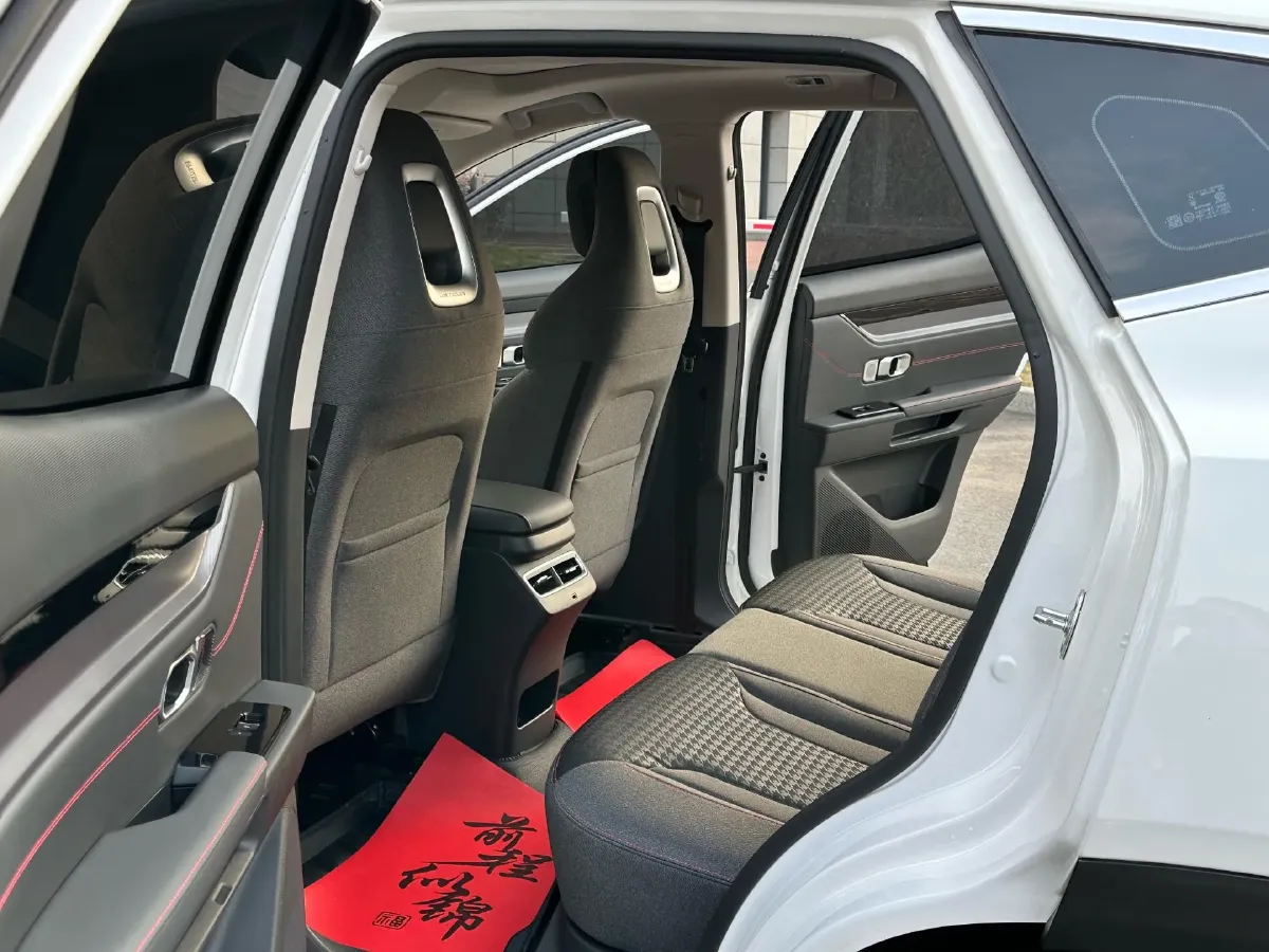 2025 Jetour DASHING 1.5T 156HP L4 6DCT,autocango,china used car exporter,china ev exporter,chinese used car exporter,chinese used ev exporter