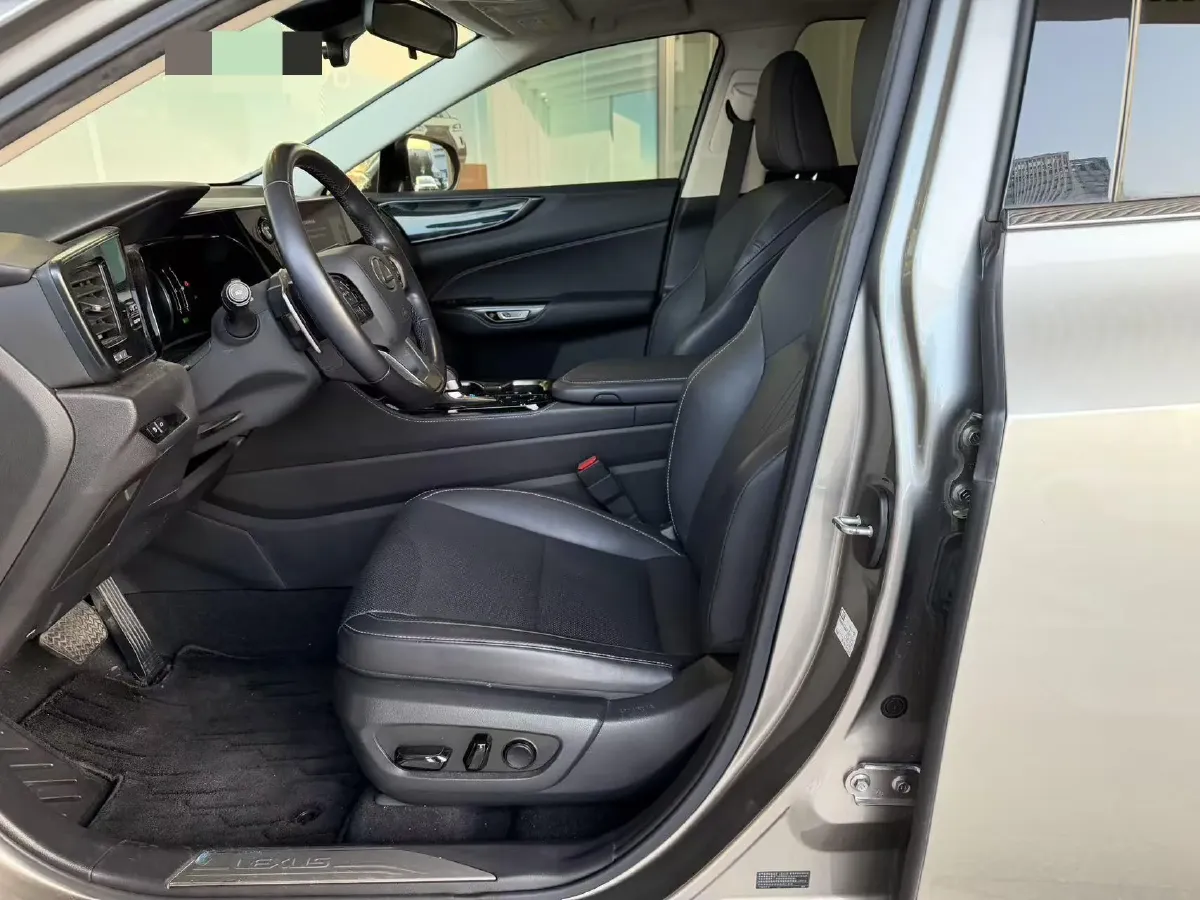 2022 Lexus NX 2.5L 192HP L4 E-CVT Hybrid,autocango,china used car exporter,china ev exporter,chinese used car exporter,chinese used ev exporter