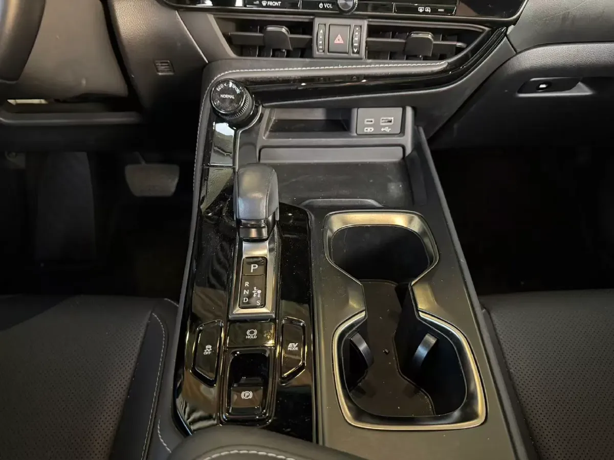 2022 Lexus NX 2.5L 192HP L4 E-CVT Hybrid,autocango,china used car exporter,china ev exporter,chinese used car exporter,chinese used ev exporter