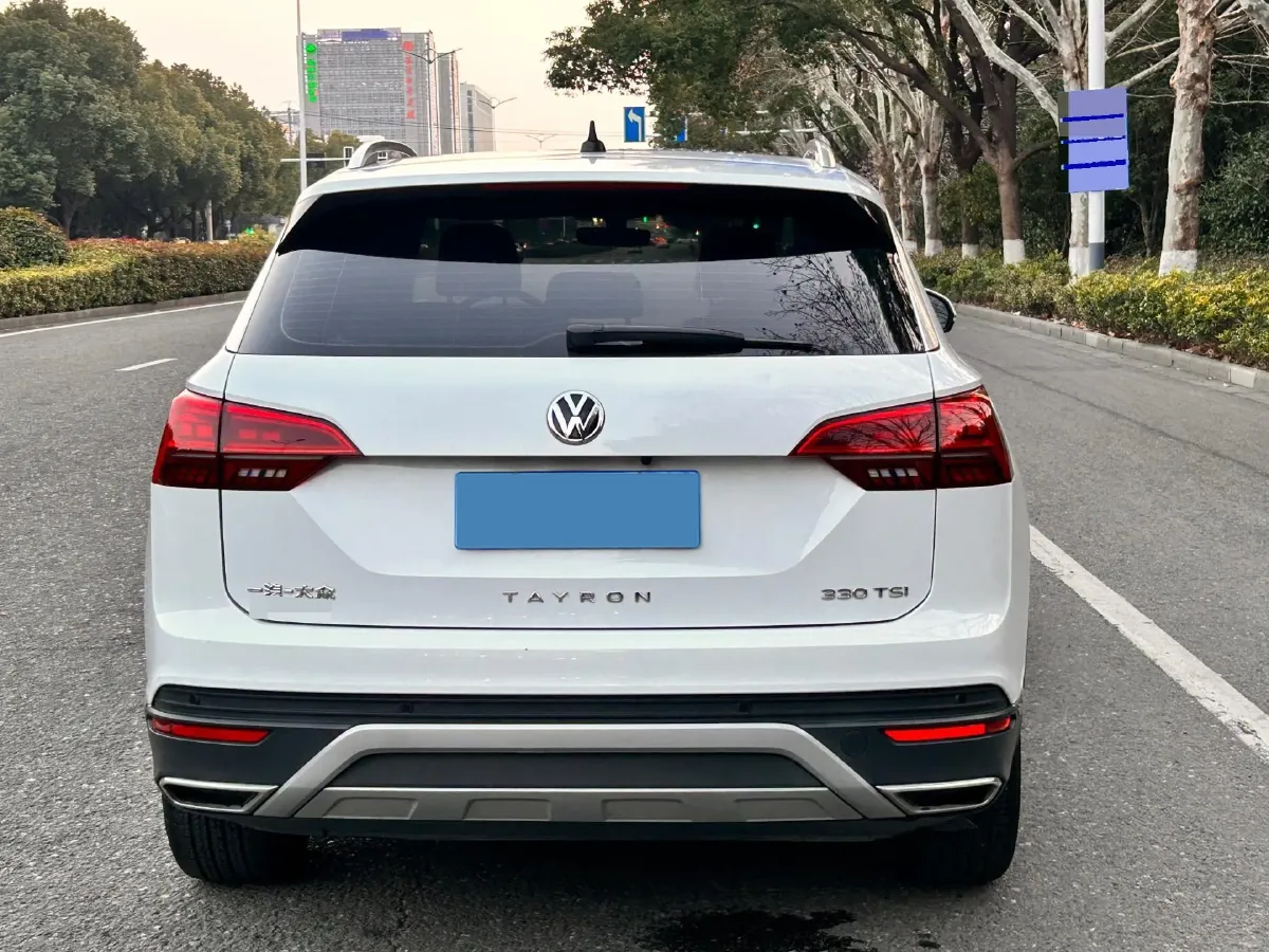 2021 Volkswagen Tayron 2.0T 186HP L4 7DCT,autocango,china used car exporter,china ev exporter,chinese used car exporter,chinese used ev exporter