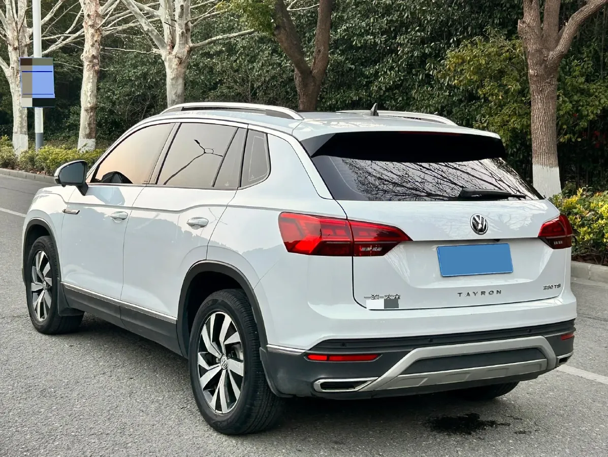 2021 Volkswagen Tayron 2.0T 186HP L4 7DCT,autocango,china used car exporter,china ev exporter,chinese used car exporter,chinese used ev exporter