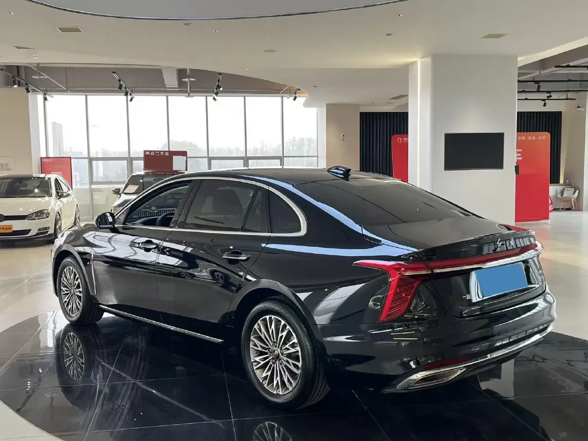 2024 HongQi H5 1.5T 169HP L4 7DCT,autocango,china used car exporter,china ev exporter,chinese used car exporter,chinese used ev exporter