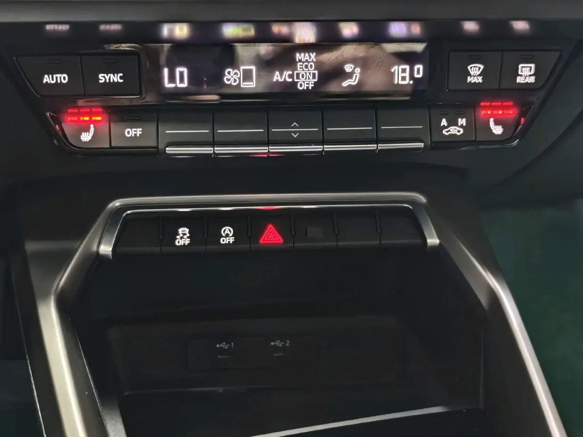 2022 Audi A3 1.4T 150HP L4 7DCT,autocango,china used car exporter,china ev exporter,chinese used car exporter,chinese used ev exporter