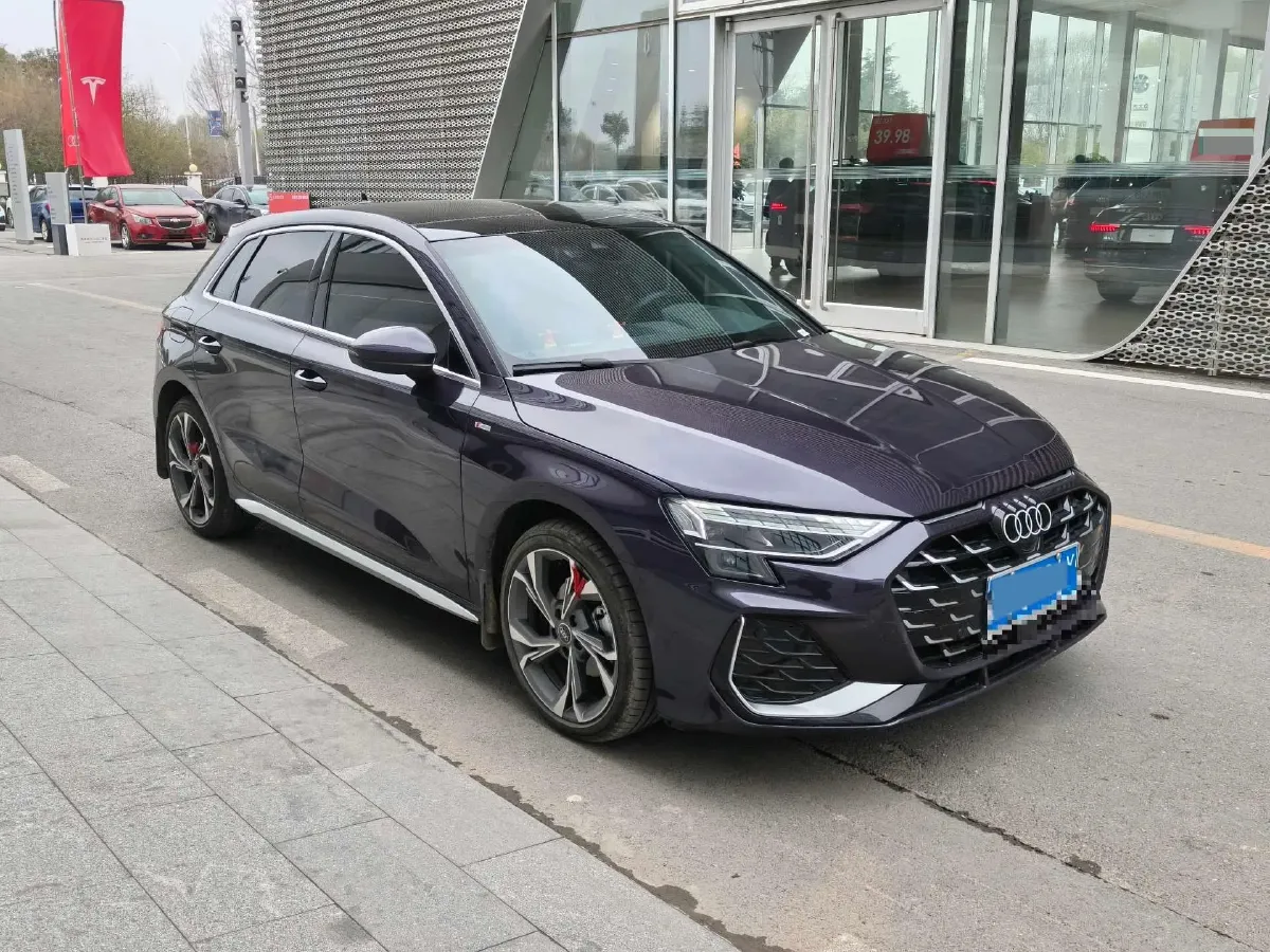 2025 Audi A3 1.5T 160HP L4 7DCT,autocango,china used car exporter,china ev exporter,chinese used car exporter,chinese used ev exporter