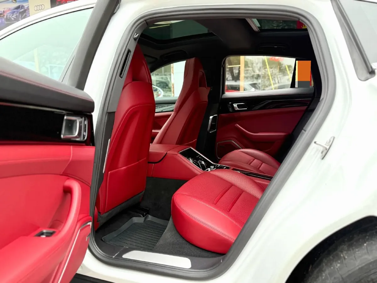 2023 Porsche Panamera 2.9T 330HP V6 8DCT,autocango,china used car exporter,china ev exporter,chinese used car exporter,chinese used ev exporter