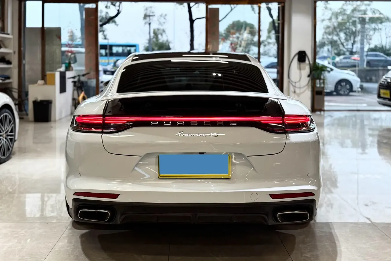 2023 Porsche Panamera 2.9T 330HP V6 8DCT,autocango,china used car exporter,china ev exporter,chinese used car exporter,chinese used ev exporter