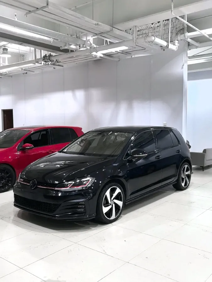 2015 Volkswagen Golf 1.4T 150HP L4 5MT,autocango,china used car exporter,china ev exporter,chinese used car exporter,chinese used ev exporter