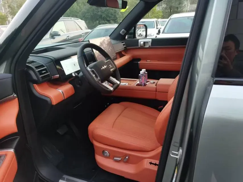 2025 FangChengBao Tai 7 1.5T 156HP L4 E-CVT PHEV,autocango,china used car exporter,china ev exporter,chinese used car exporter,chinese used ev exporter