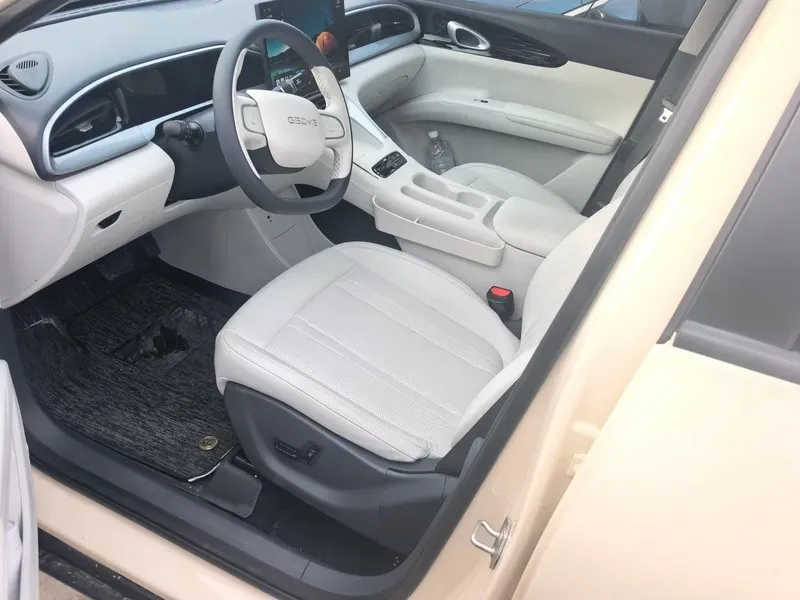 2025 JMC BaoDian 2.0T 218HP L4 8AT,autocango,china used car exporter,china ev exporter,chinese used car exporter,chinese used ev exporter