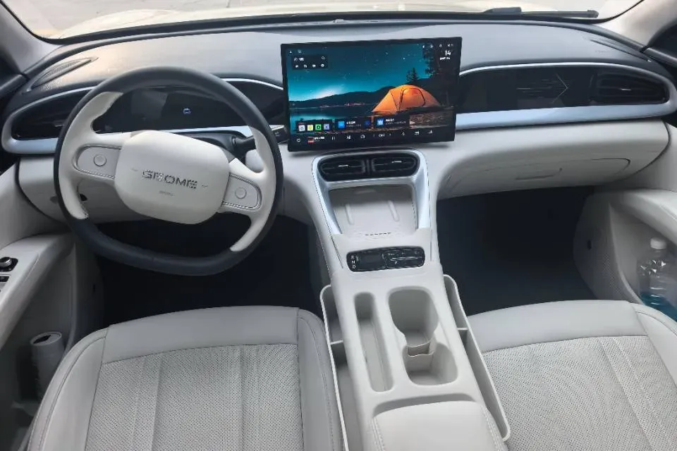 2025 JMC BaoDian 2.0T 218HP L4 8AT,autocango,china used car exporter,china ev exporter,chinese used car exporter,chinese used ev exporter