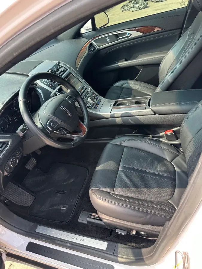 2018 Lincoln MKZ 2.0T 203HP L4 6AT,autocango,china used car exporter,china ev exporter,chinese used car exporter,chinese used ev exporter