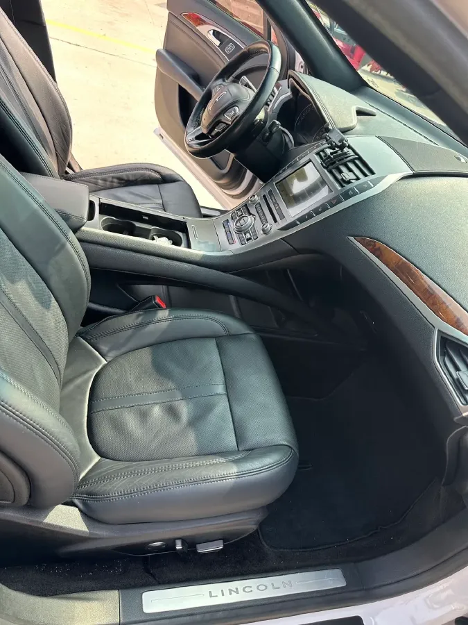 2018 Lincoln MKZ 2.0T 203HP L4 6AT,autocango,china used car exporter,china ev exporter,chinese used car exporter,chinese used ev exporter