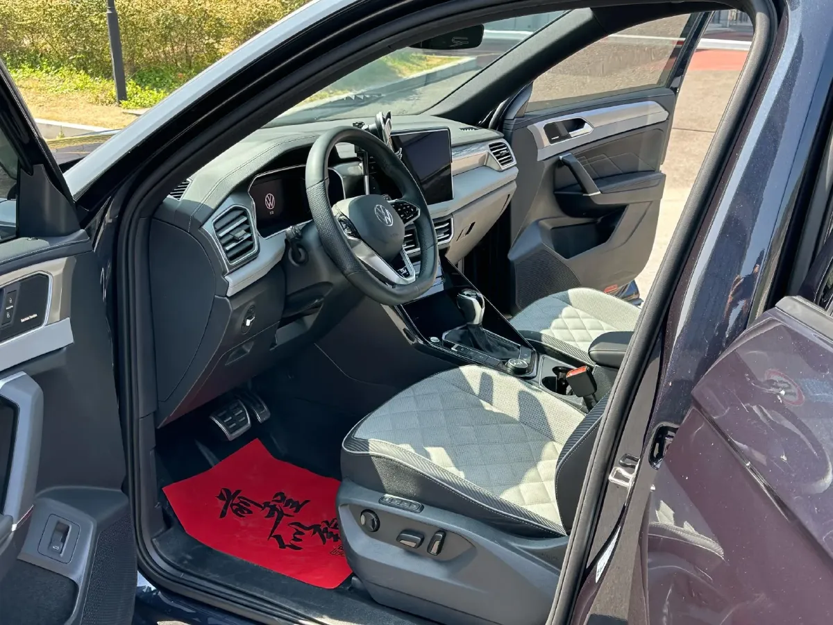 2023 Volkswagen Tayron X 2.0T 220HP L4 7DCT,autocango,china used car exporter,china ev exporter,chinese used car exporter,chinese used ev exporter