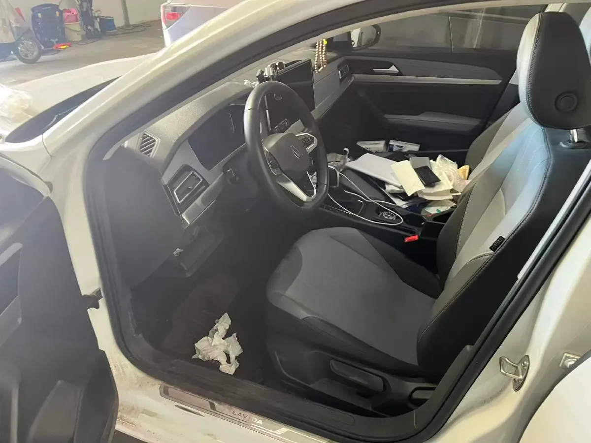 2023 Volkswagen Lavida 1.5L 110HP L4 6AT,autocango,china used car exporter,china ev exporter,chinese used car exporter,chinese used ev exporter