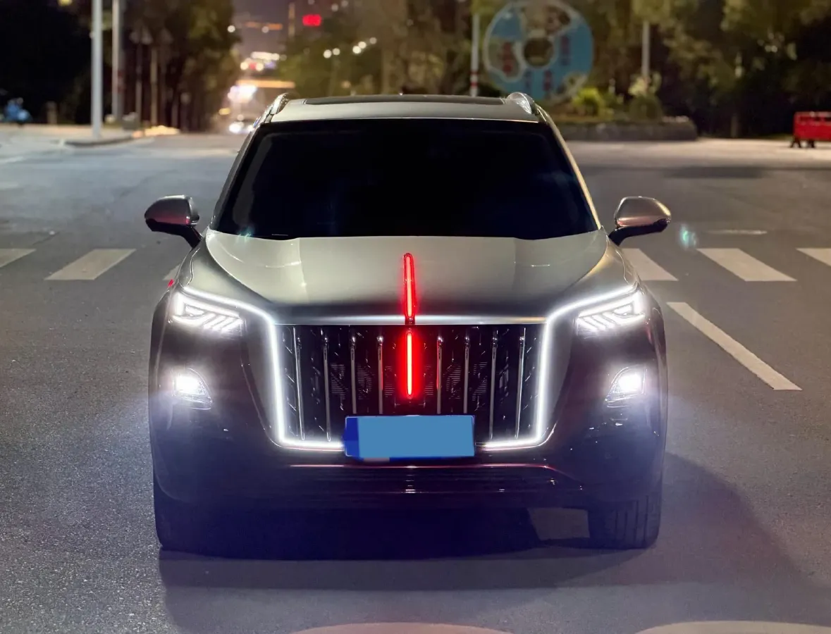 2025 HongQi HS5 2.0T 252HP L4 8AT,autocango,china used car exporter,china ev exporter,chinese used car exporter,chinese used ev exporter