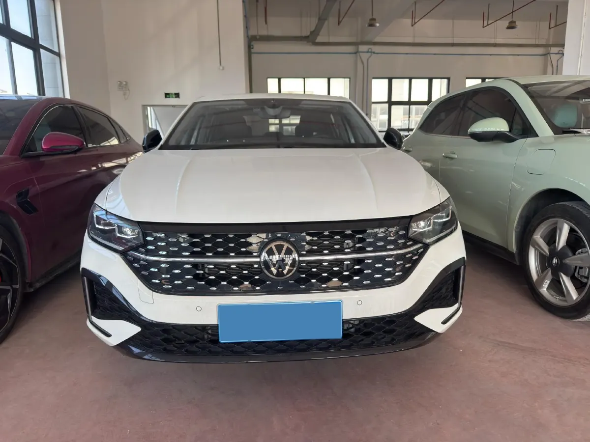 2024 Volkswagen Lavida 1.5T 160HP L4 7DCT,autocango,china used car exporter,china ev exporter,chinese used car exporter,chinese used ev exporter