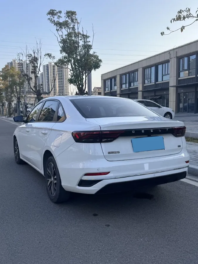 2022 Geely Emgrand 1.5L 114HP L4 CVT,autocango,china used car exporter,china ev exporter,chinese used car exporter,chinese used ev exporter