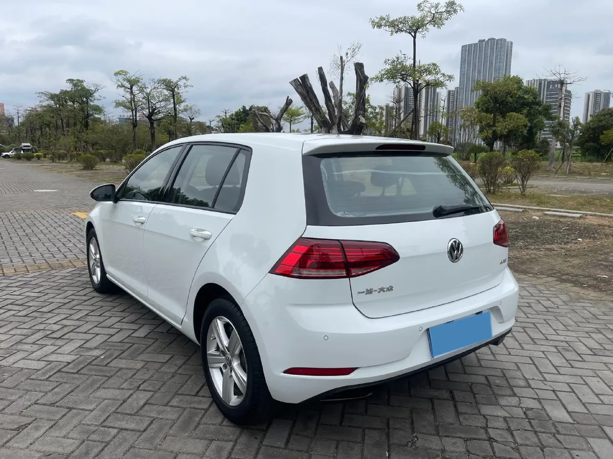 2018 Volkswagen Golf 1.6L 110HP L4 6AT,autocango,china used car exporter,china ev exporter,chinese used car exporter,chinese used ev exporter