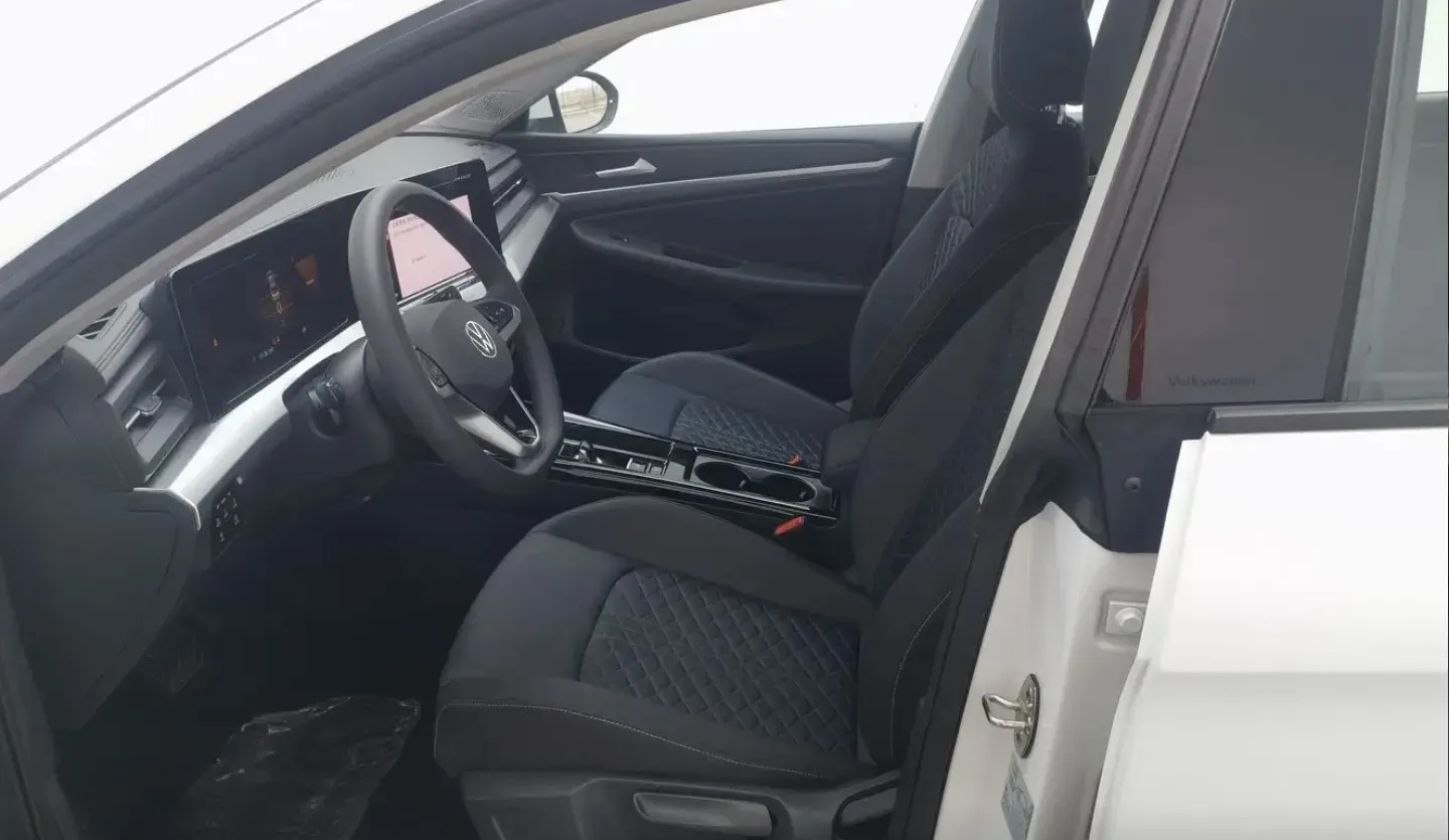 2024 Volkswagen Lamando 1.2T 116HP L4 7DCT,autocango,china used car exporter,china ev exporter,chinese used car exporter,chinese used ev exporter