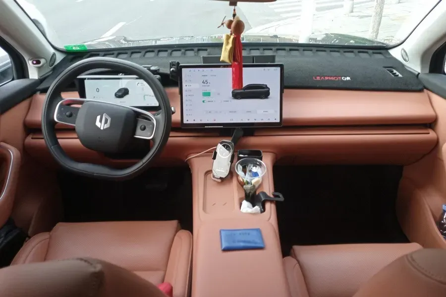 2024 Leapmotor C10 BEV 69.9KWH,autocango,china used car exporter,china ev exporter,chinese used car exporter,chinese used ev exporter