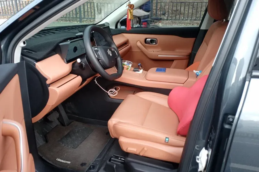 2024 Leapmotor C10 BEV 69.9KWH,autocango,china used car exporter,china ev exporter,chinese used car exporter,chinese used ev exporter