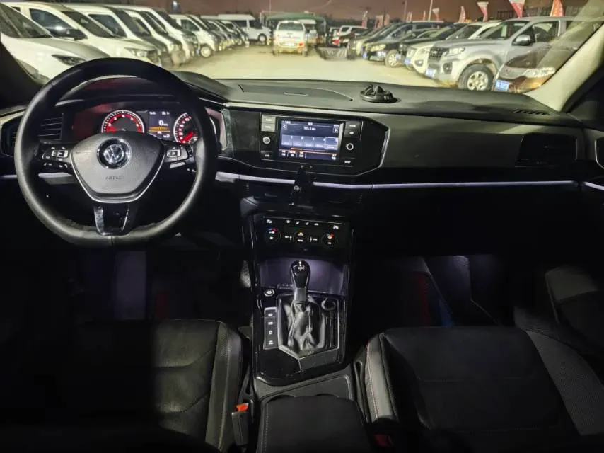 2021 Volkswagen Tayron 2.0T 186HP L4 7DCT,autocango,china used car exporter,china ev exporter,chinese used car exporter,chinese used ev exporter