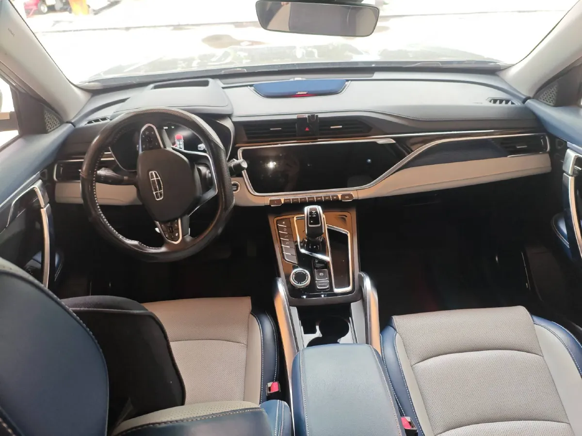 2022 Geely Azkarra 1.8T 184HP L4 7DCT,autocango,china used car exporter,china ev exporter,chinese used car exporter,chinese used ev exporter