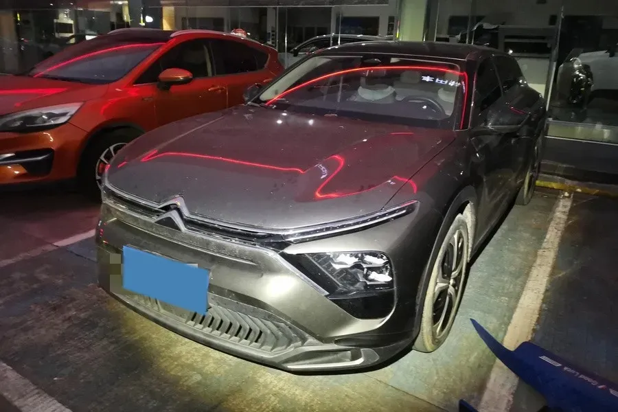 2022 Citroen C5 X 1.6T 175HP L4 8AT,autocango,china used car exporter,china ev exporter,chinese used car exporter,chinese used ev exporter