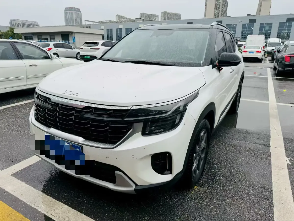 2023 Kia Seltos 1.5L 115HP L4 CVT,autocango,china used car exporter,china ev exporter,chinese used car exporter,chinese used ev exporter