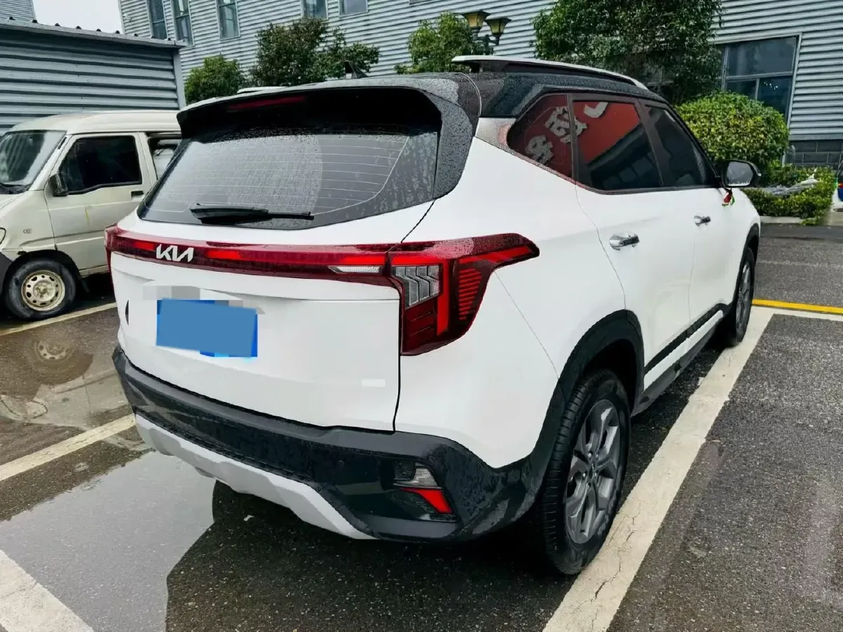 2023 Kia Seltos 1.5L 115HP L4 CVT,autocango,china used car exporter,china ev exporter,chinese used car exporter,chinese used ev exporter