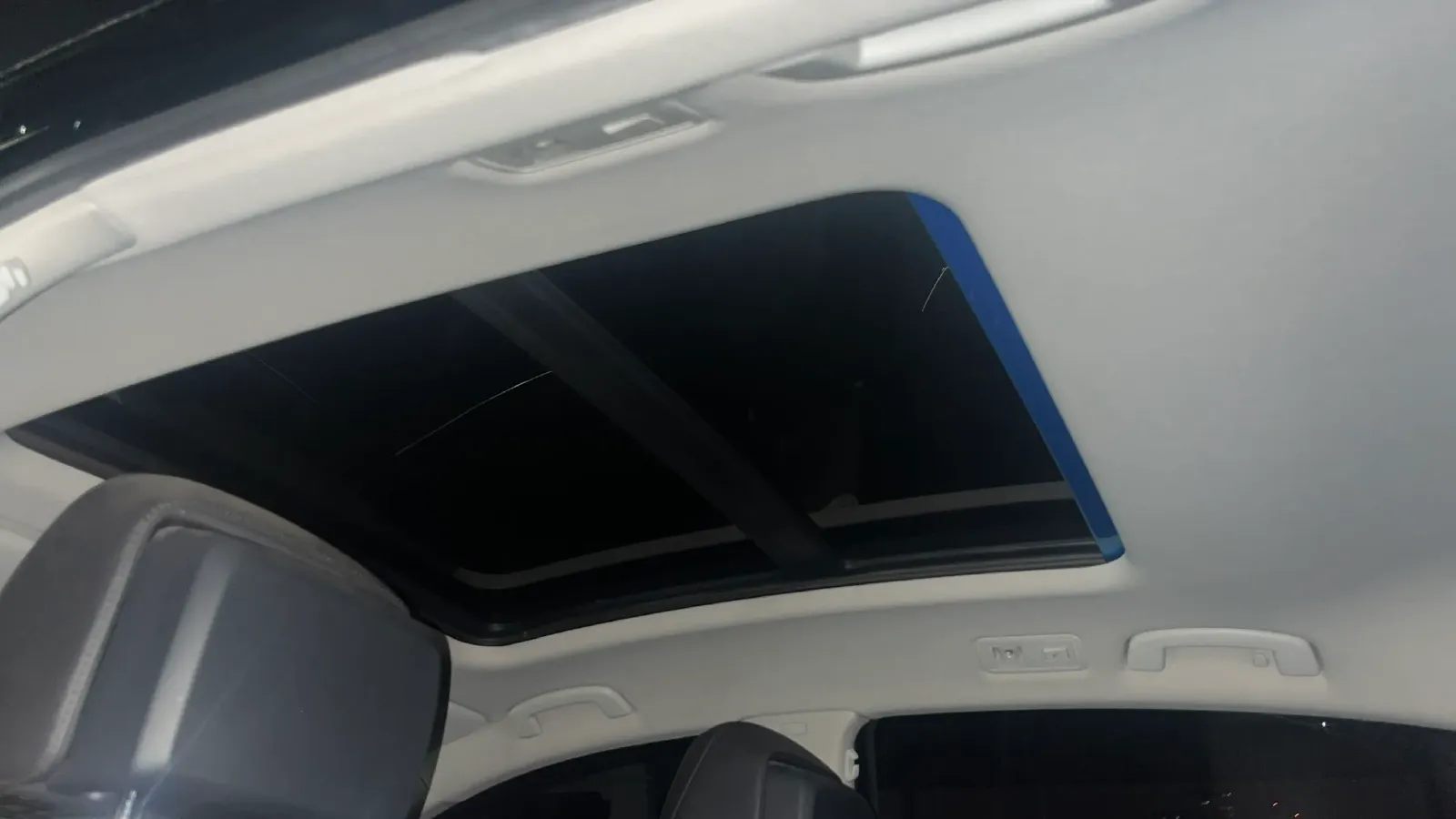 2018 Volkswagen Magotan 2.0T 220HP L4 7DCT,autocango,china used car exporter,china ev exporter,chinese used car exporter,chinese used ev exporter